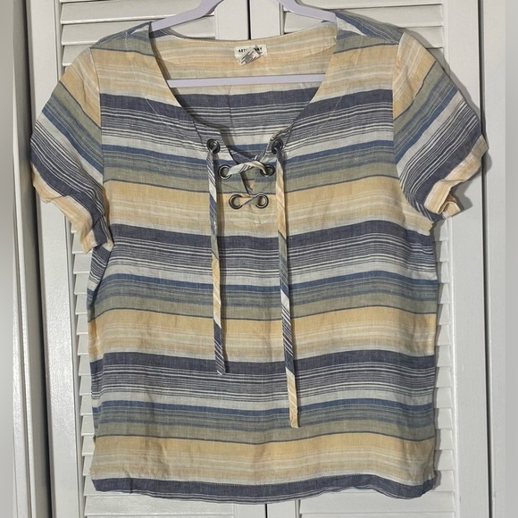 Artisan NY 100% Linen Striped Blouse, Size M, Slit Hem, Lace Up Neckline - Picture 1 of 7